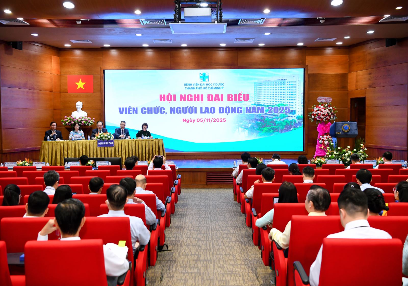 1 Hoi nghi VCNLD.jpg